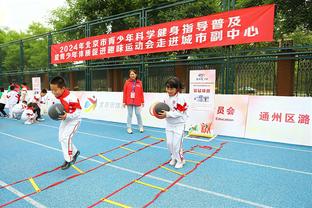 英超最年轻首发排行：蓝军本场首发平均年龄23岁零284天，历史第8